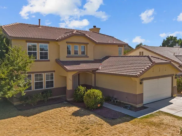 1542 Sutherland St, Lancaster, CA 93534