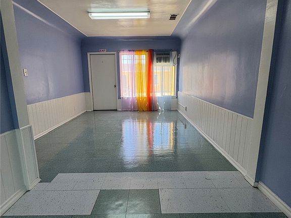5th image of 2052 Browning Blvd