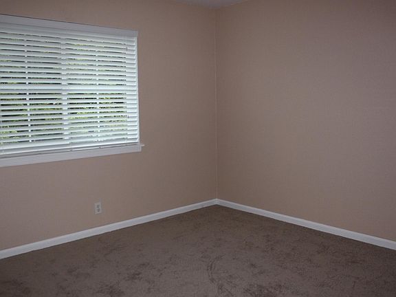 5th image of 1018 San Gabriel Cir Unit 523