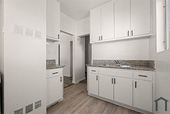 1st image of 4351 Normal Ave #100