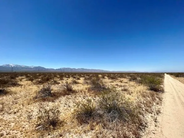 Vic Ave N #T8-203, Palmdale, CA 93591