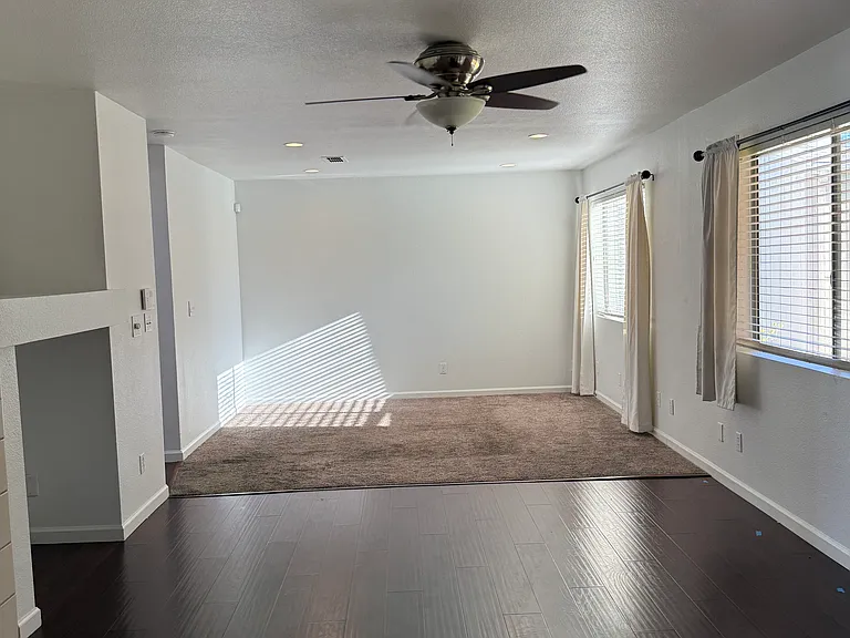 4217 Tackett Ct — Photo 8