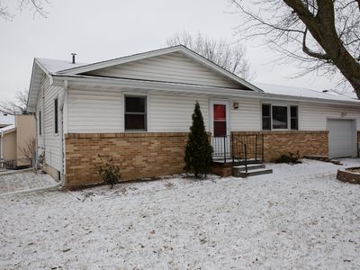 6701 S 83rd Ave, Ralston, NE, 68127