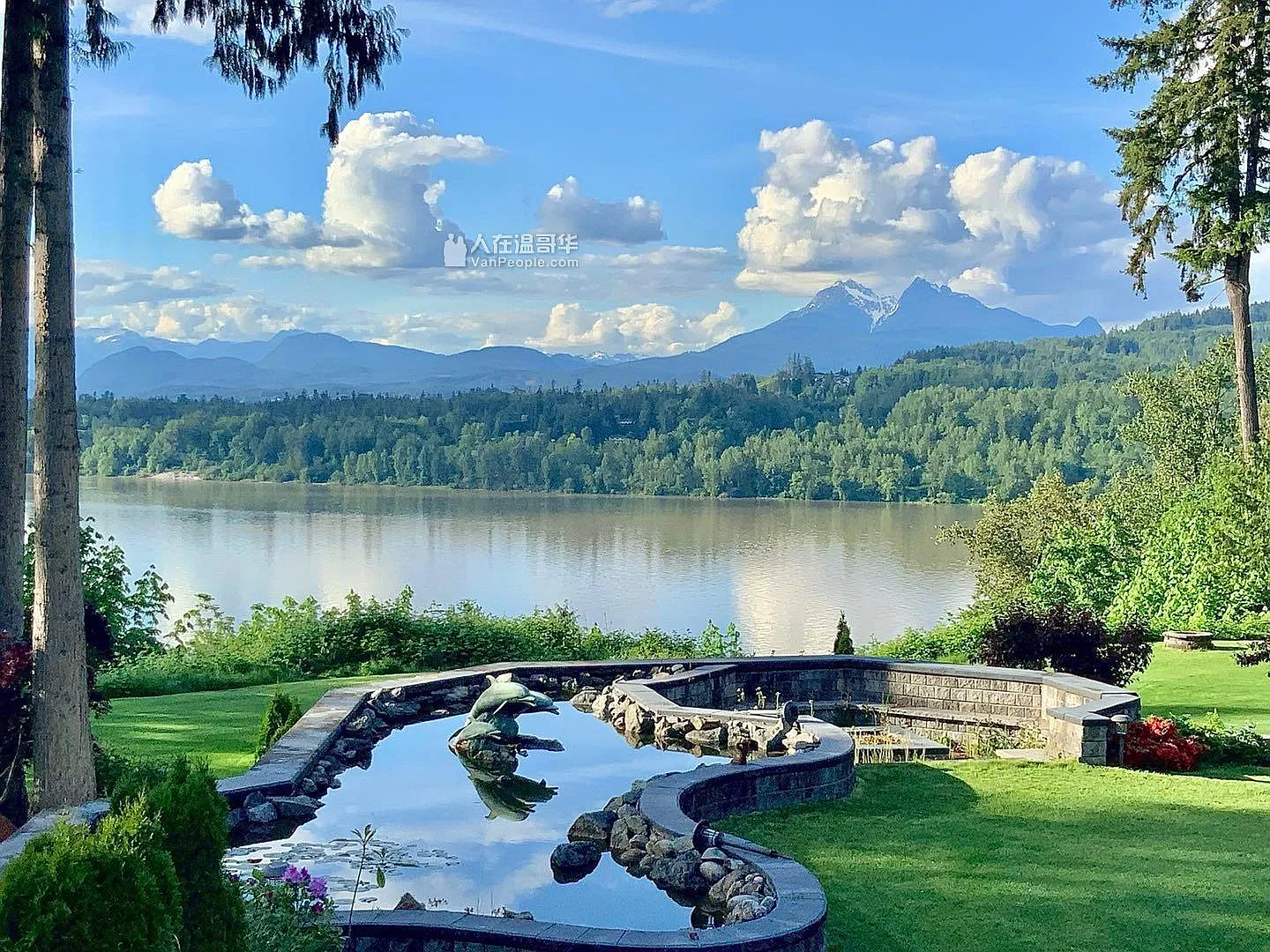 1 bed, 1000 sqft, $1,999 — Photo 1