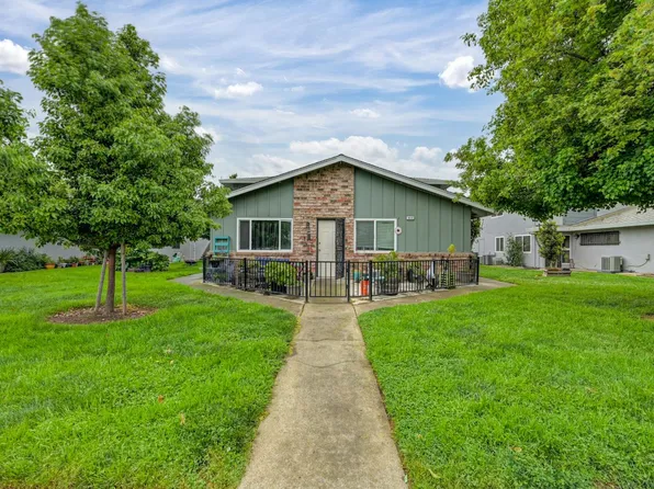 9032 El Cajon Way APT 4, Sacramento, CA 95826