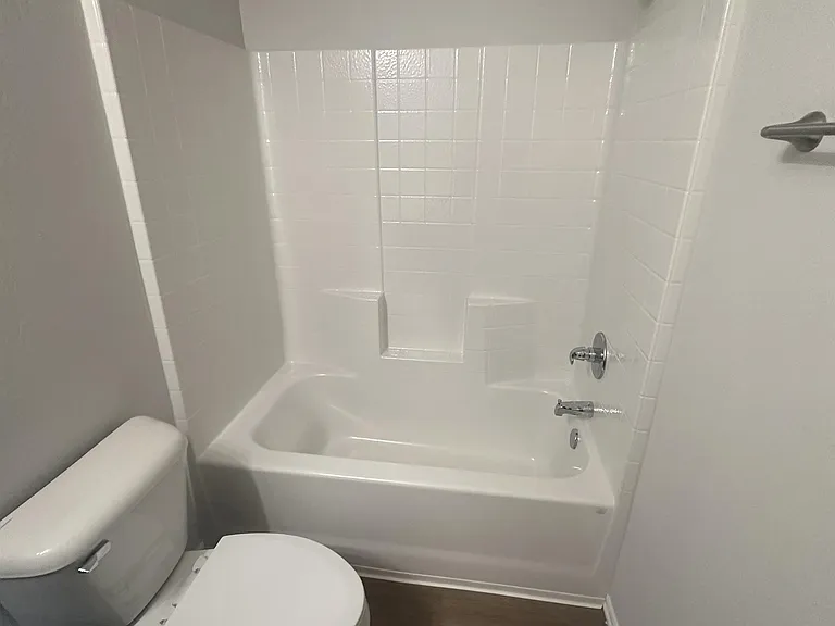 1002 Ichabod Cir — Photo 31