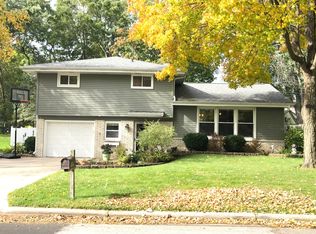 1204 Douglas Ave, Watertown, WI 53098