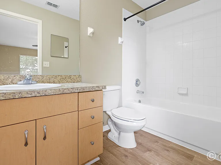 2106 Pleasant View Ave — Photo 16