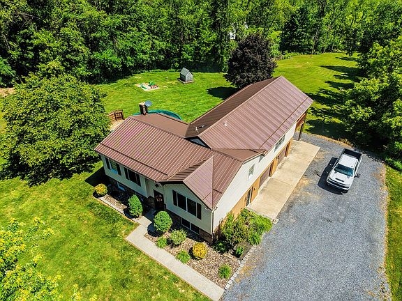 4th image of 8825 Riverview Heights Dr