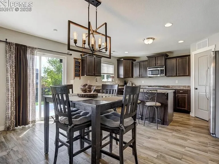 3812 Chia Dr — Photo 18