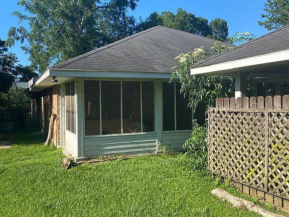 5th image of 1472 Sharlo Ave