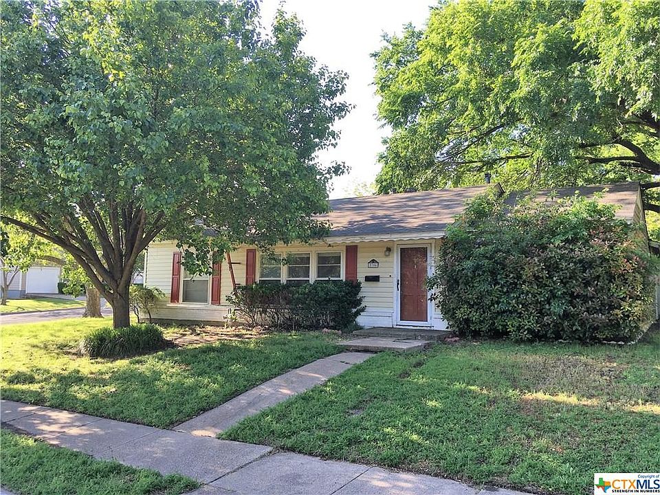 1st image of 2706 Jackson Dr