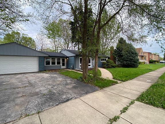 5th image of 9627 S Utica Ave