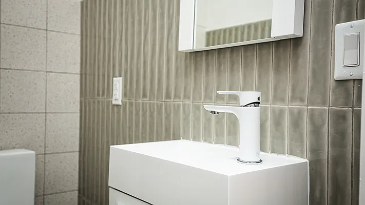 Rented by Nooklyn NYC LLC | media 20