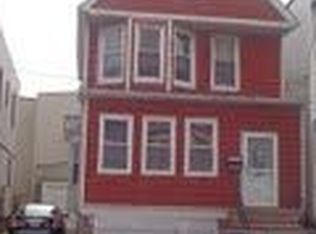 77 Warner Ave, Jersey City, NJ 07305