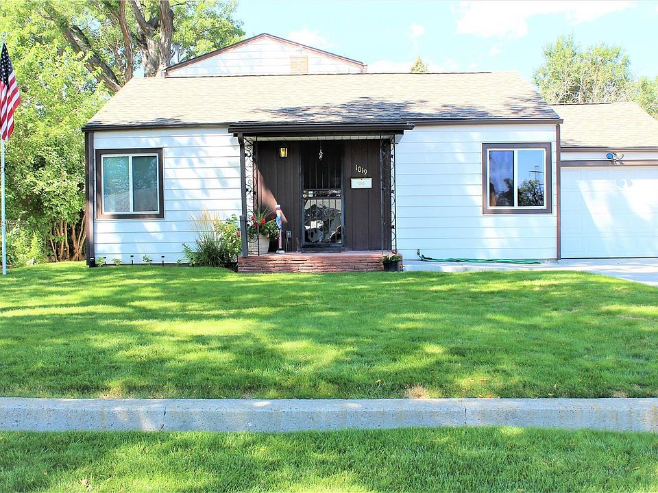 1st image of 1019 S Newton St