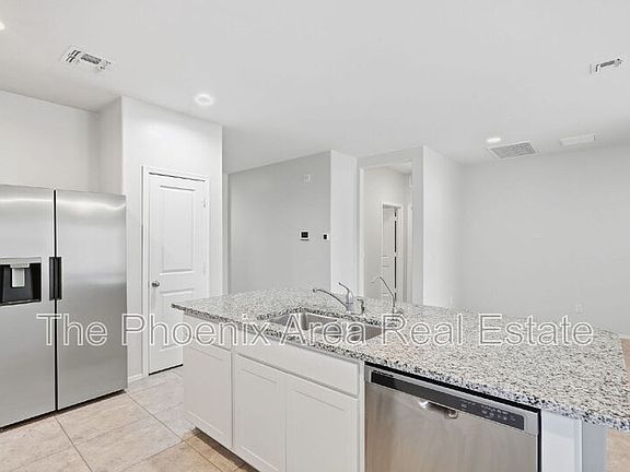 5th image of 7815 W Riverside Ave