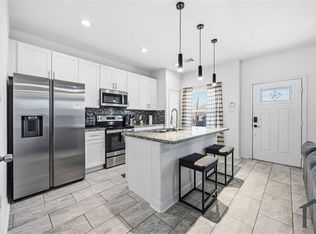 3825 Easy St #B, Houston, TX 77026