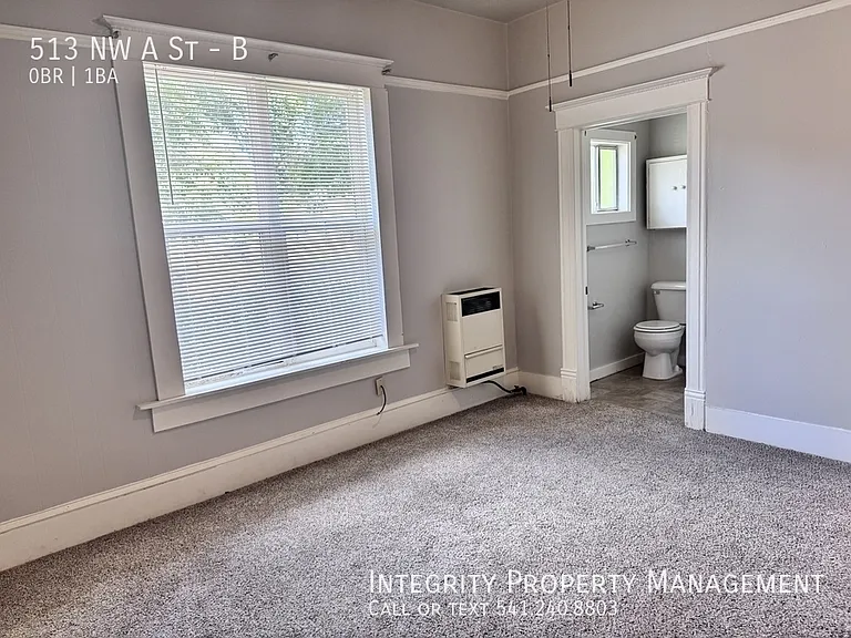 513 NW A St #B — Photo 11