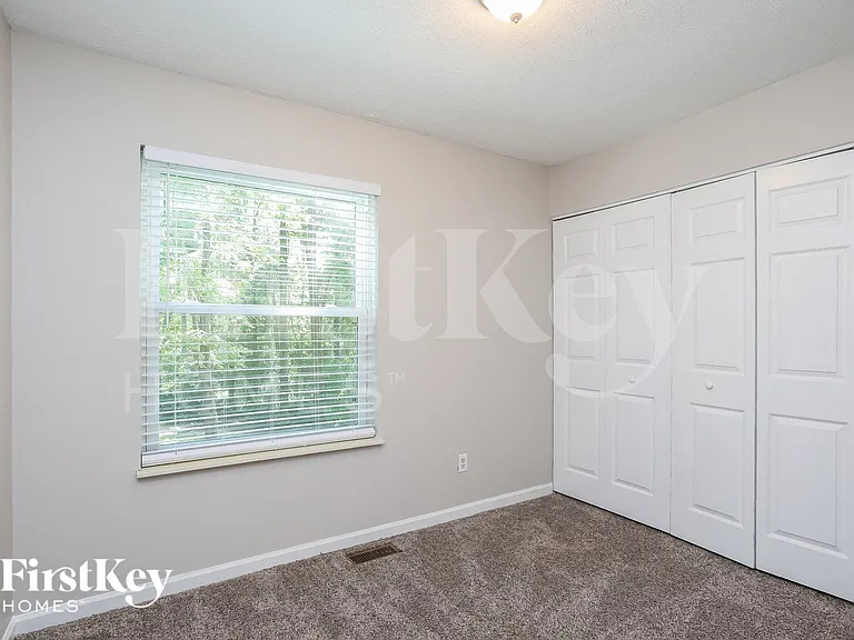 7344 Berkshire Downs Dr — Photo 12