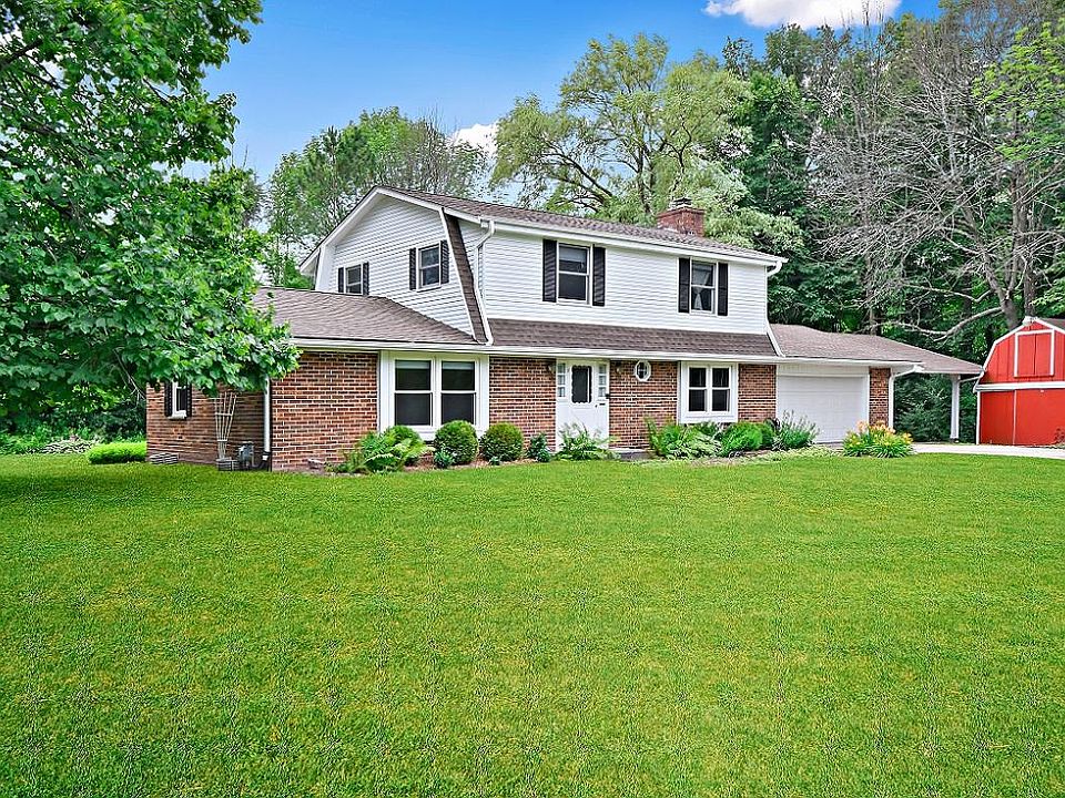 1st image of 1433 W Dorothy Pl