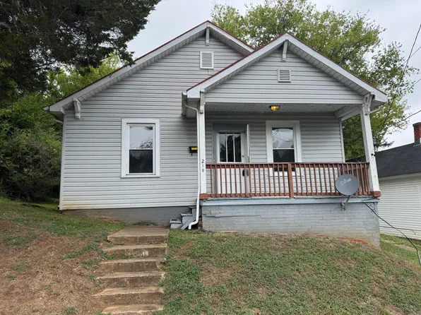213 Moffett St, Danville, VA 24540