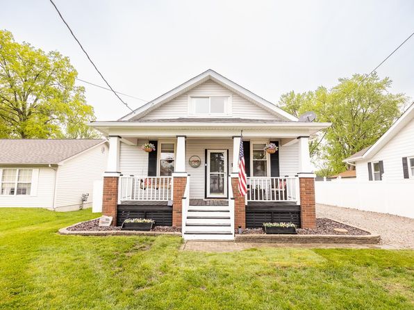 715 W Church St, Mascoutah, IL 62258