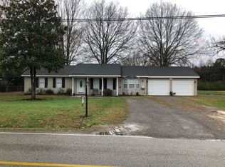 1903 Peach Orchard Rd NW, Hartselle, AL 35640