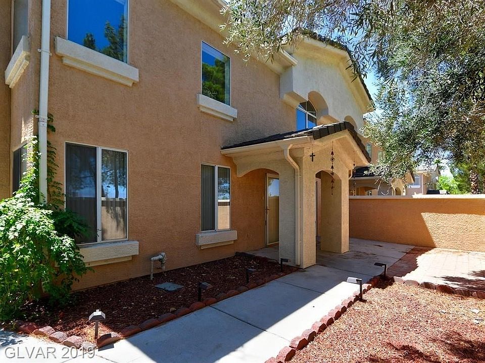 1st image of 501 Gardenia Blossom St