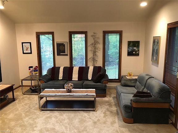 4th image of 9031 Cain Dr NE