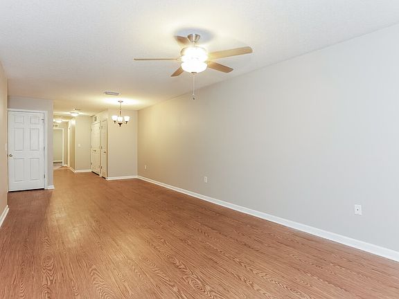4th image of 8320 Oden Ave