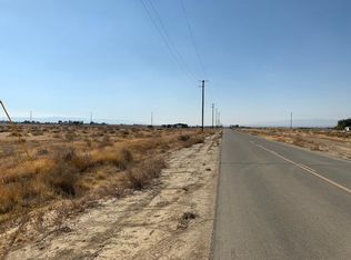 2455 58th St W, Rosamond, CA 93560