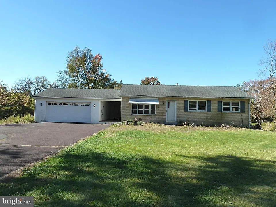 2744 Bedminster Rd