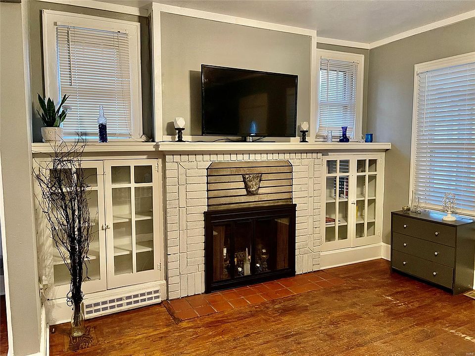 2741 Hillcrest Ave, Alton, IL 62002 Zillow