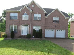 114 Bartlett Ln, Hendersonville, TN 37075