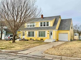 427 Harding St, Wichita, KS 67208
