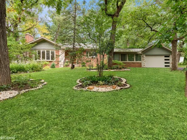 8816 W 123rd St, Palos Park, IL 60464