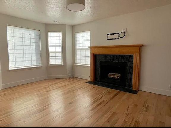 5th image of 1675 N 1125th St W