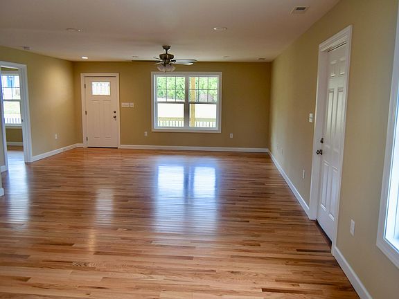 5th image of 82 Sherman Meadows Drive East Flat Rock