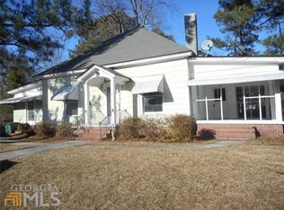 304 5th St, Manchester, GA 31816