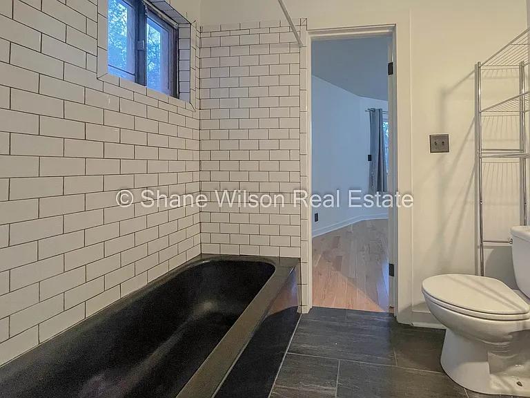 720 Midland Pike — Photo 16