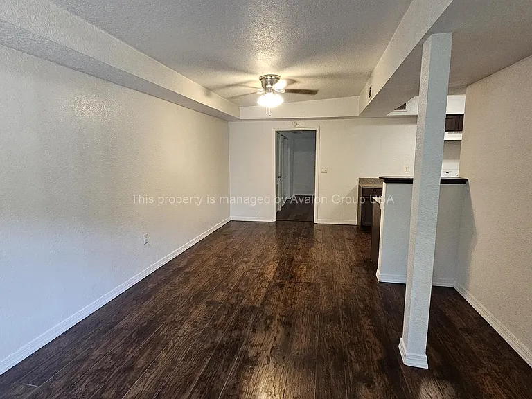5550 Windermere Dr — Photo 8