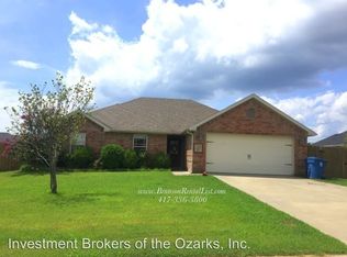 132 Psalms Way, Forsyth, MO 65653