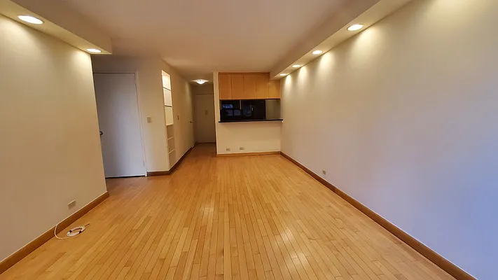 Rented by RSNY Realty | media 17