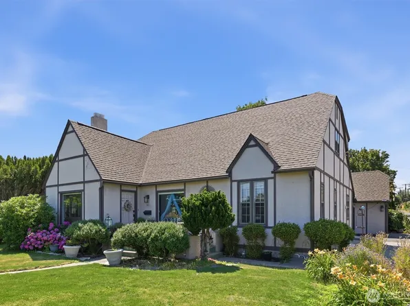 2406 Summitview Avenue, Yakima, WA 98902