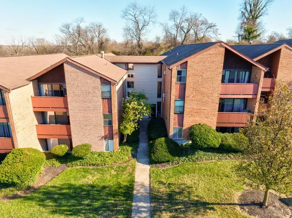 4902 Chalet Dr, Cincinnati, OH 45217