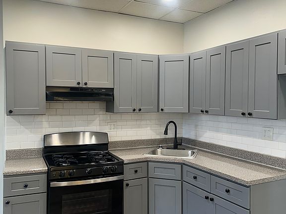 2nd image of 466 Union Ave #1F