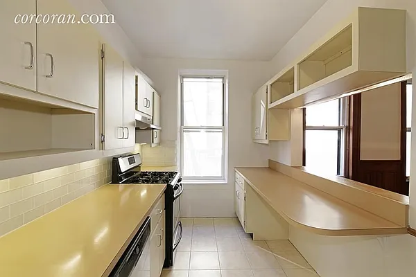 Rented by Corcoran | media 15