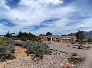 135 Mikaela Rd, Corrales, NM 87048