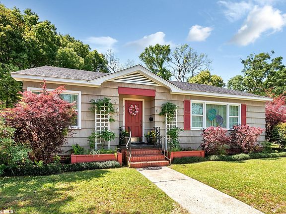 4th image of 2771 N Sherwood Dr